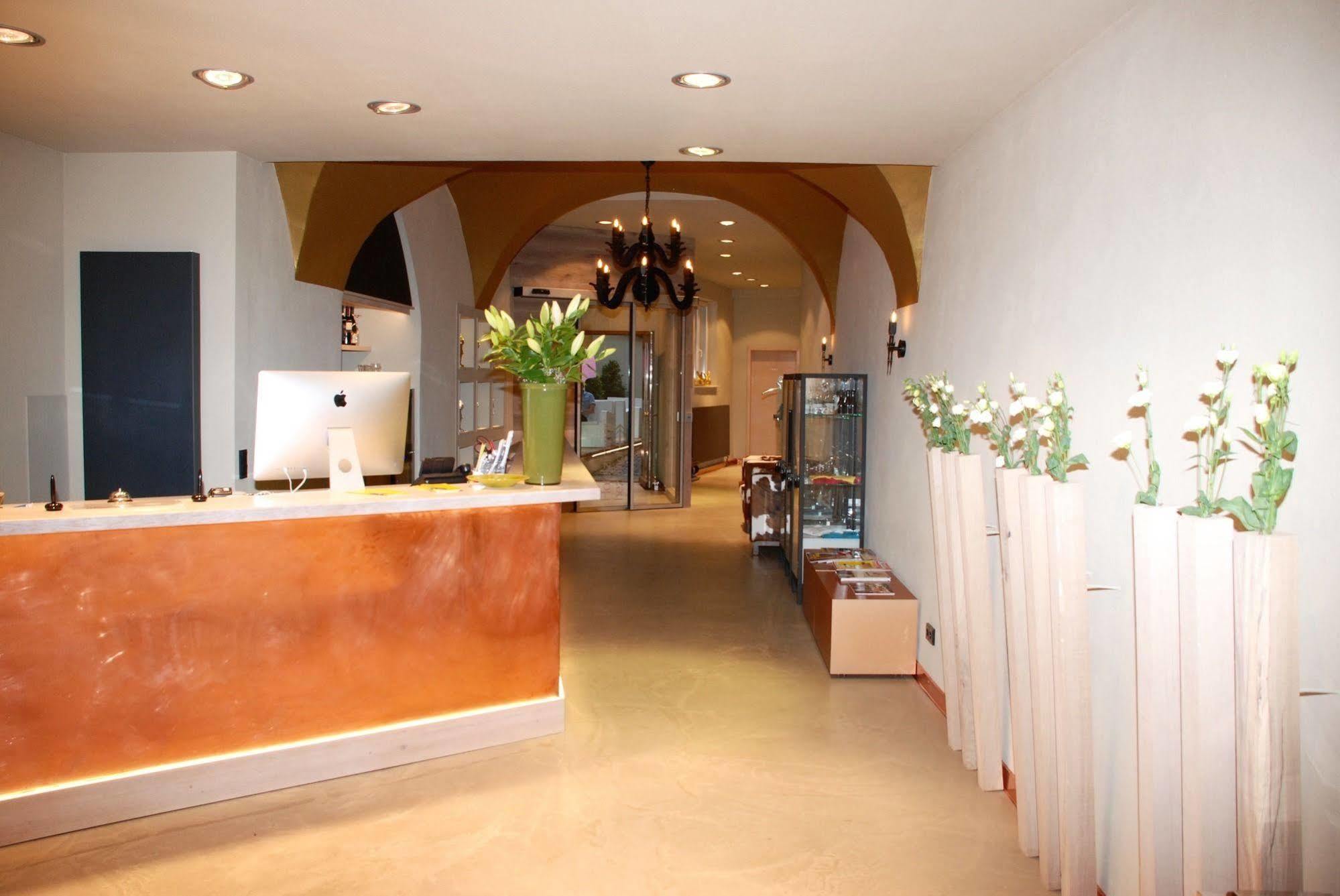 hezelhof hotel Dinkelsbühl Buitenkant foto